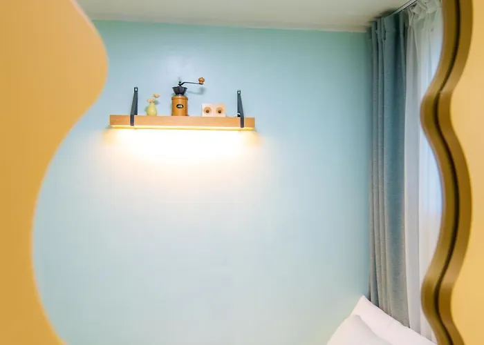 I'm - Boutique In Hidden Seoul